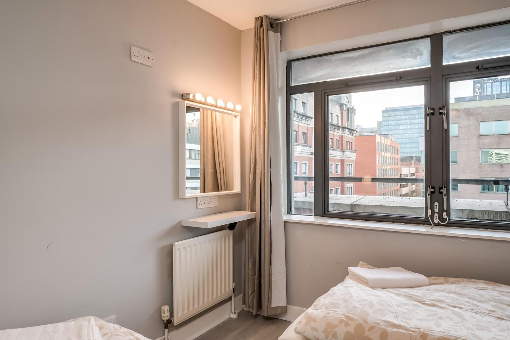 Belfast City Apartment With Free Parking! Exterior photo