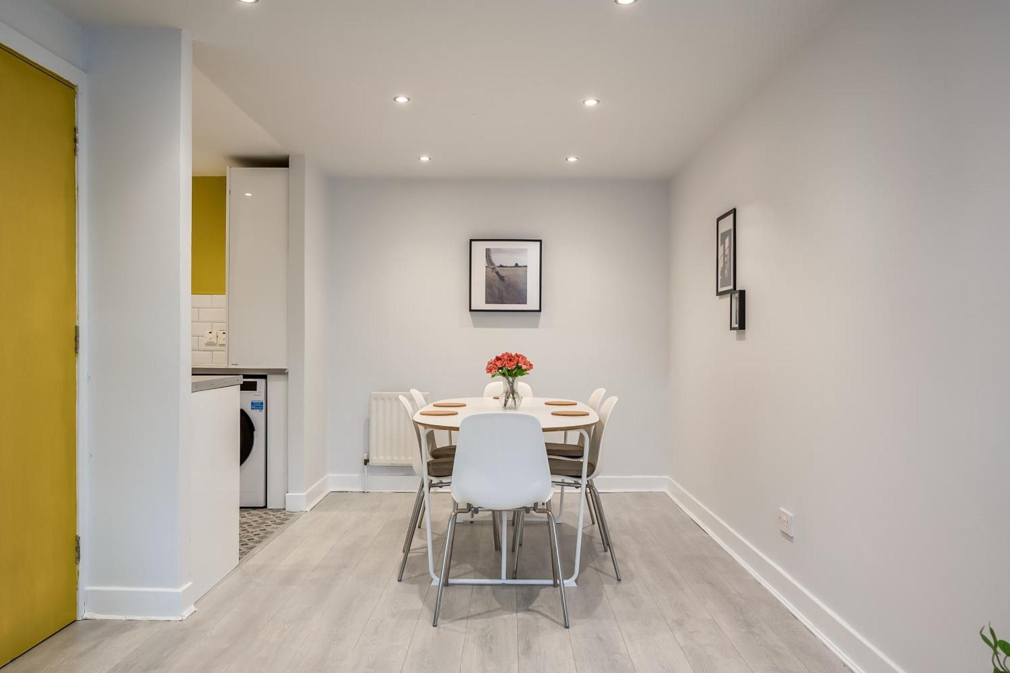 Belfast City Apartment With Free Parking! Exterior photo